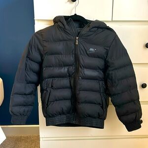 Kids Black Nike Puffer Jacket w/ Black logo - Size YS
